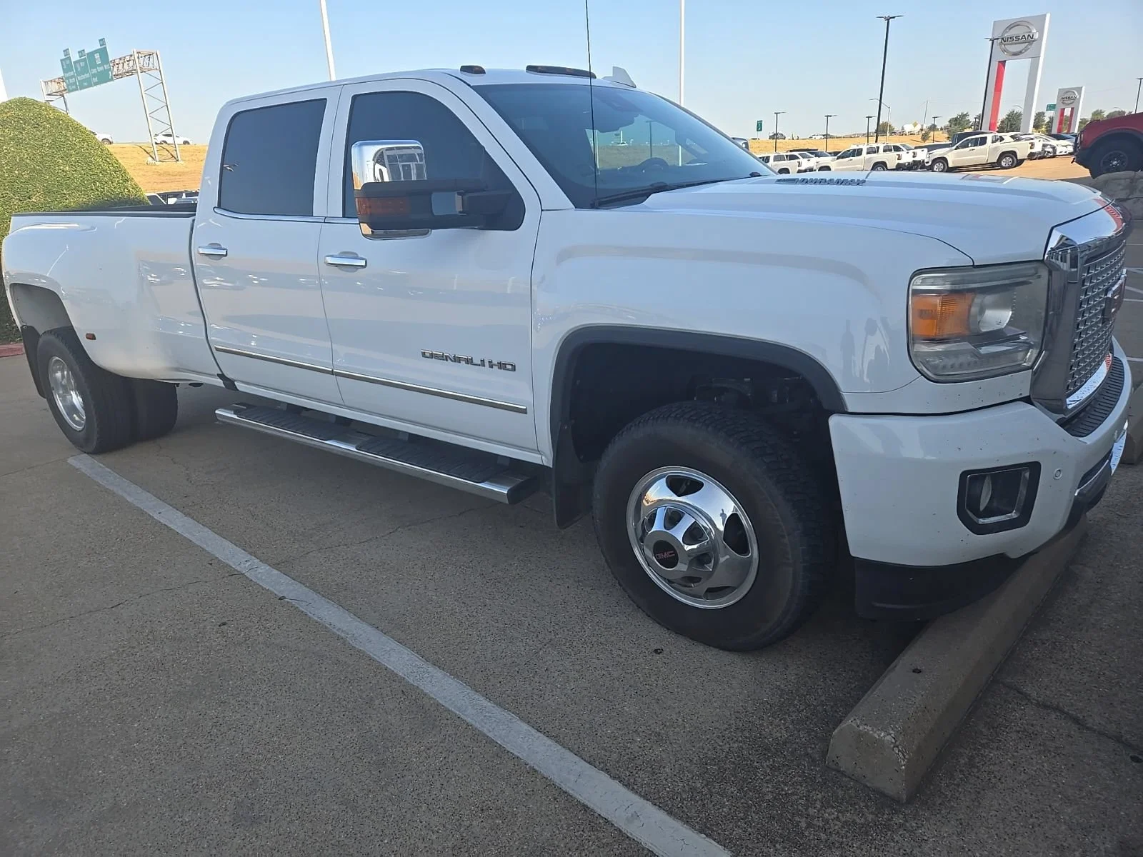 1GT42YE8XGF307496