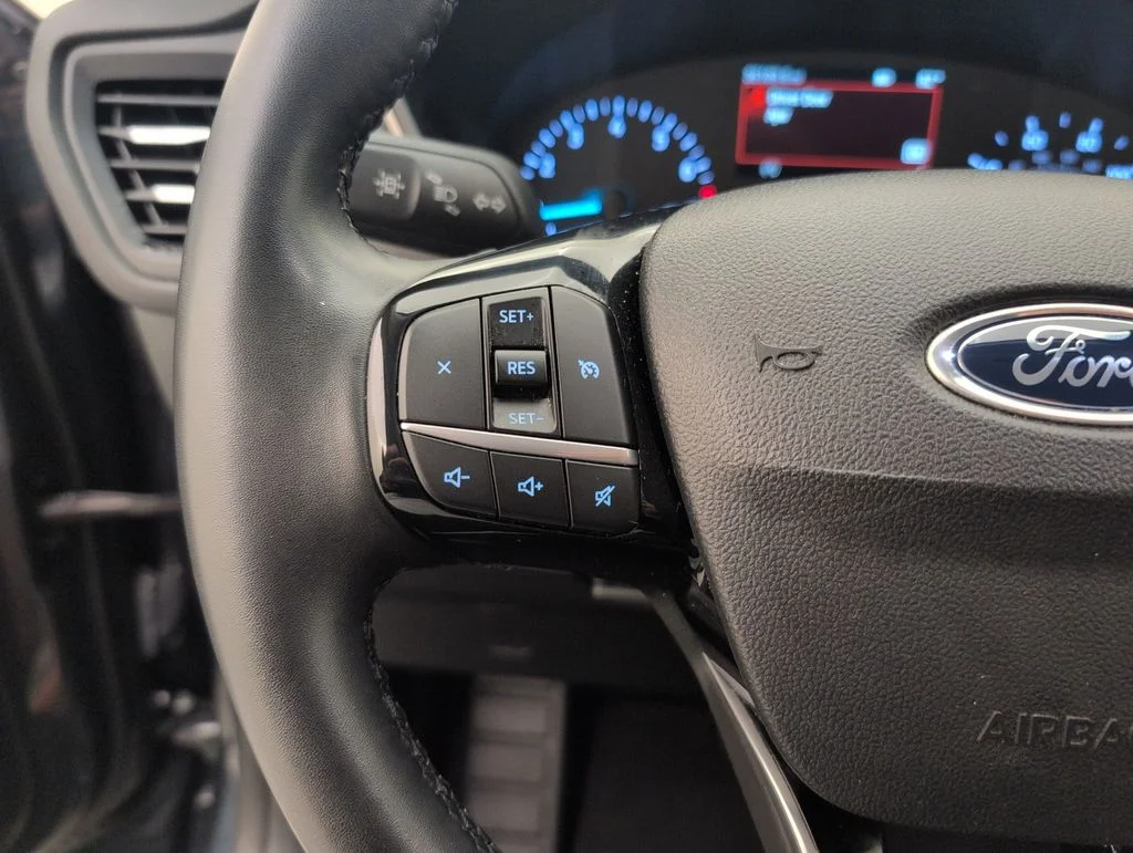 Certified Used 2022 Blue Ford SEL image 34