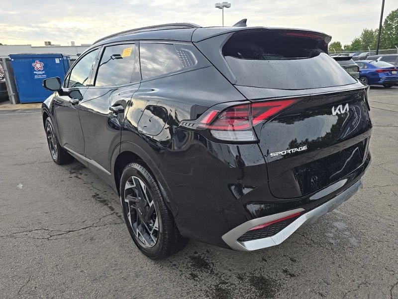 Used 2025 Black Kia SX-Prestige image 5