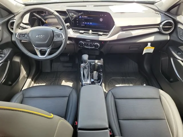 2025 Chevrolet Trax Activ - Photo 15