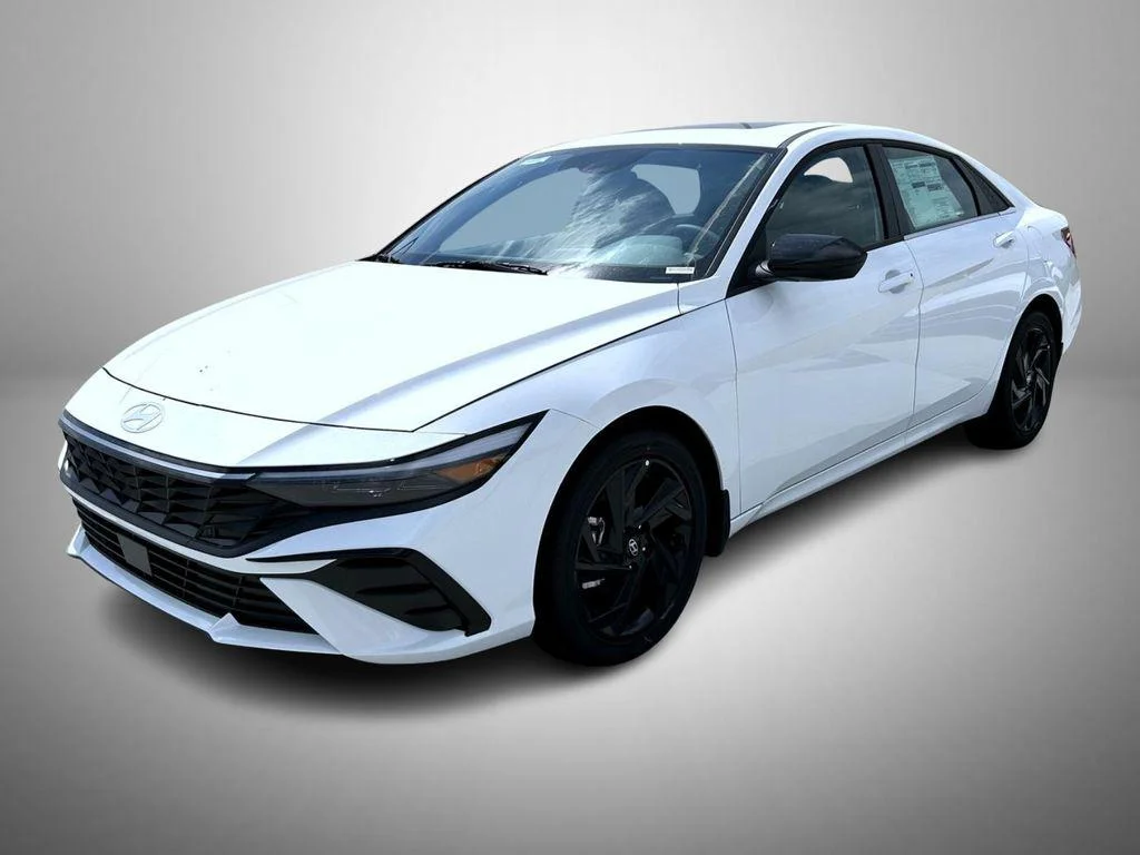 2026 Hyundai Elantra 2.0 SEL Sport Premium's photo