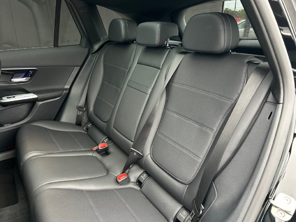 New 2027 Black Mercedes-Benz GLC 300 image 63