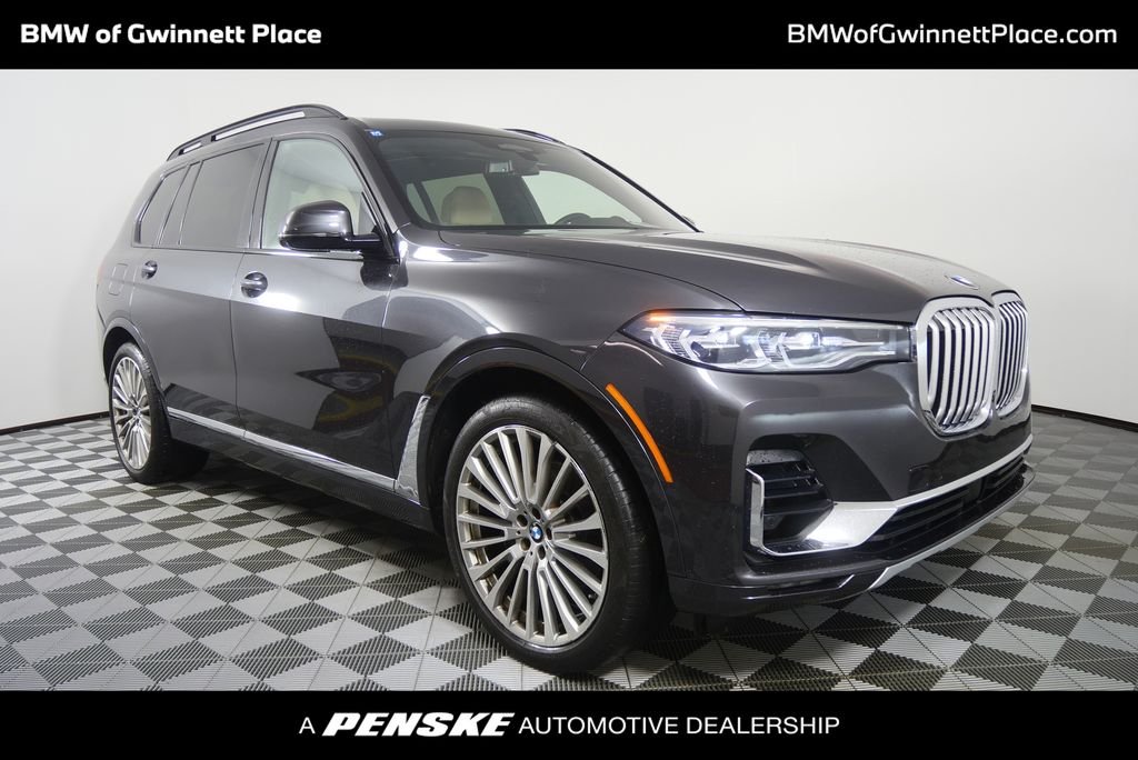 2021 BMW X7 xDrive40i's photo