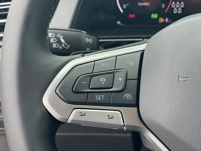 New 2026 White/off-white Volkswagen 2.0T Peak Edition image 8