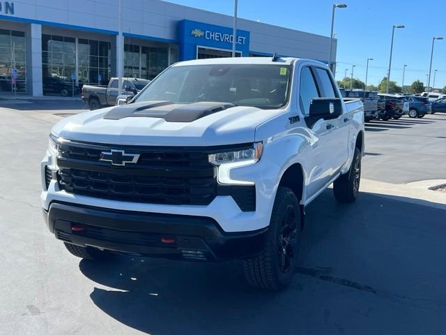 New 2026 Summit White Chevrolet LT Trail Boss image 12