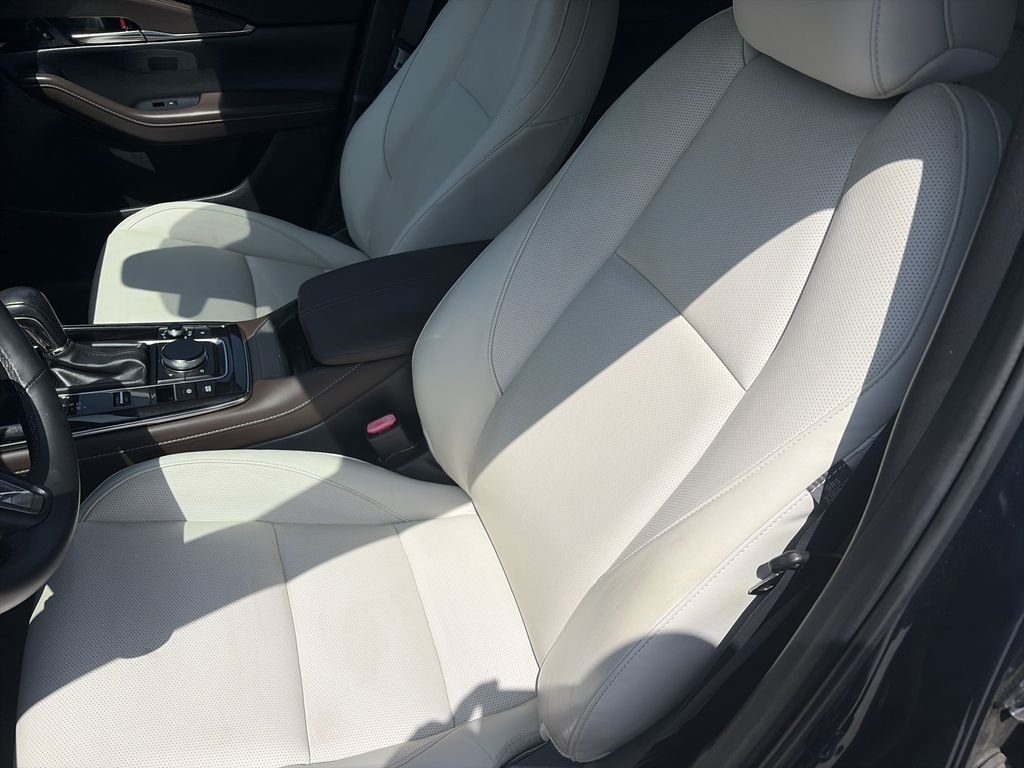 Used 2021 Blue Mazda Premium image 11