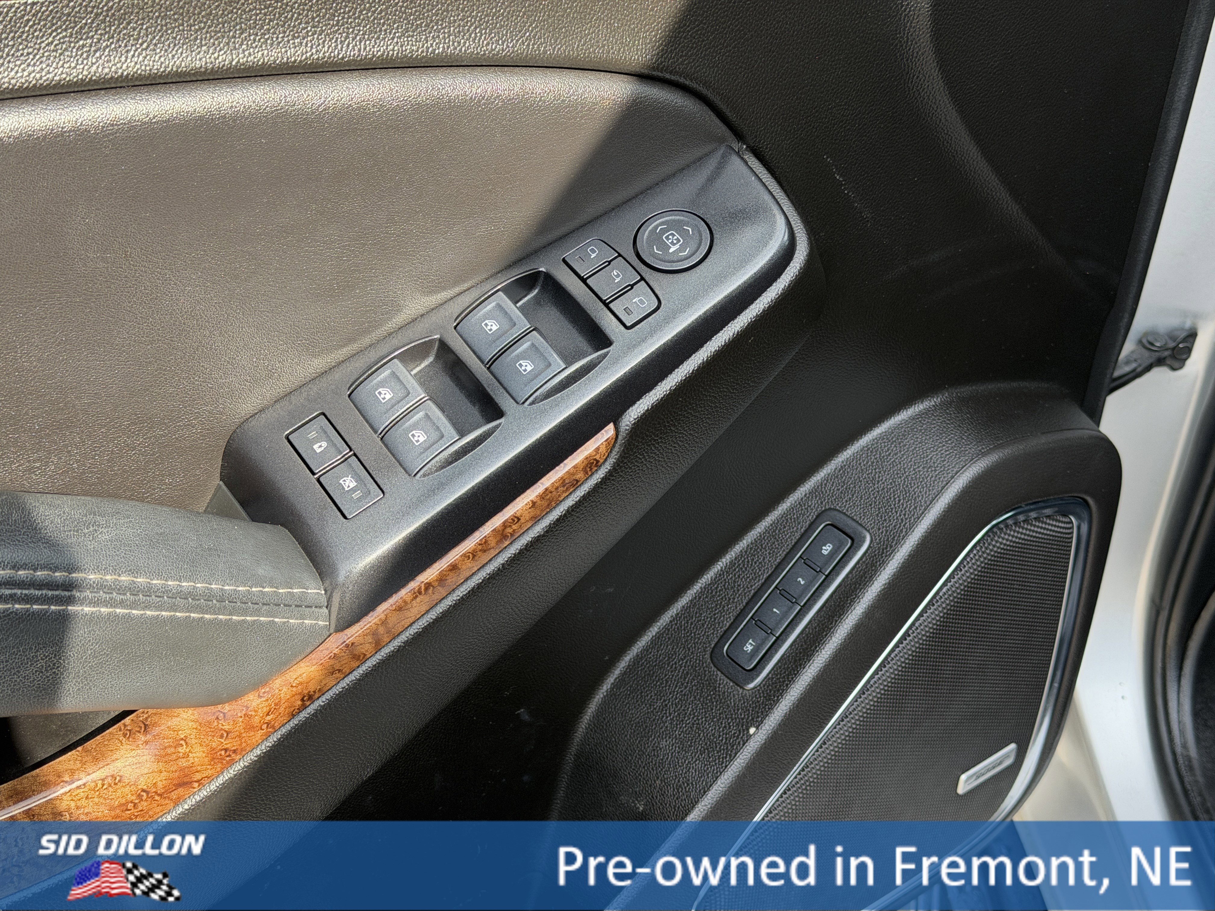 Certified Used 2020 SILVER ICE METALLIC Chevrolet Premier image 16