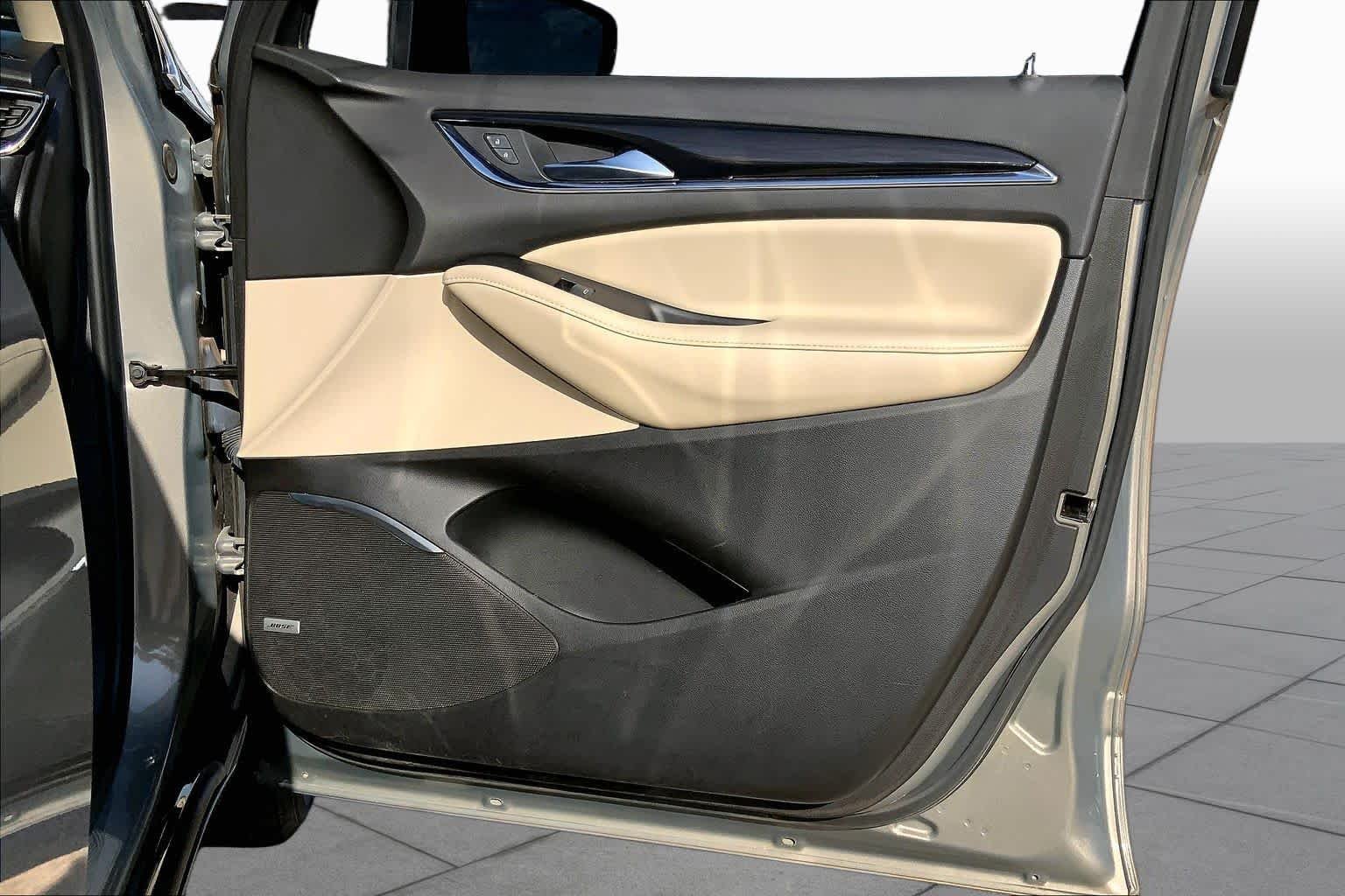 Used 2019 Pepperdust Metallic Buick Premium image 21