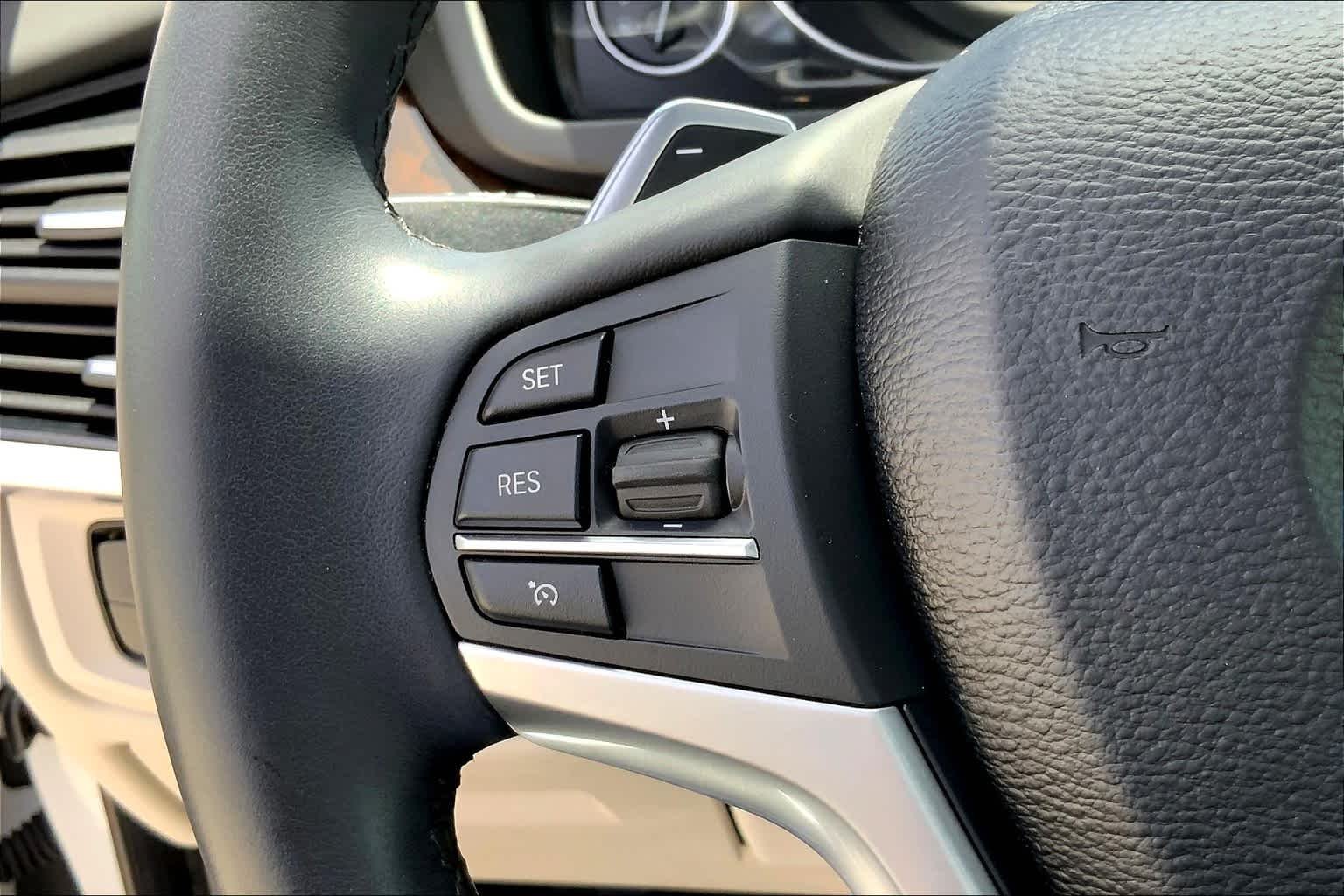 Used 2018 WHITE BMW sDrive35i image 21