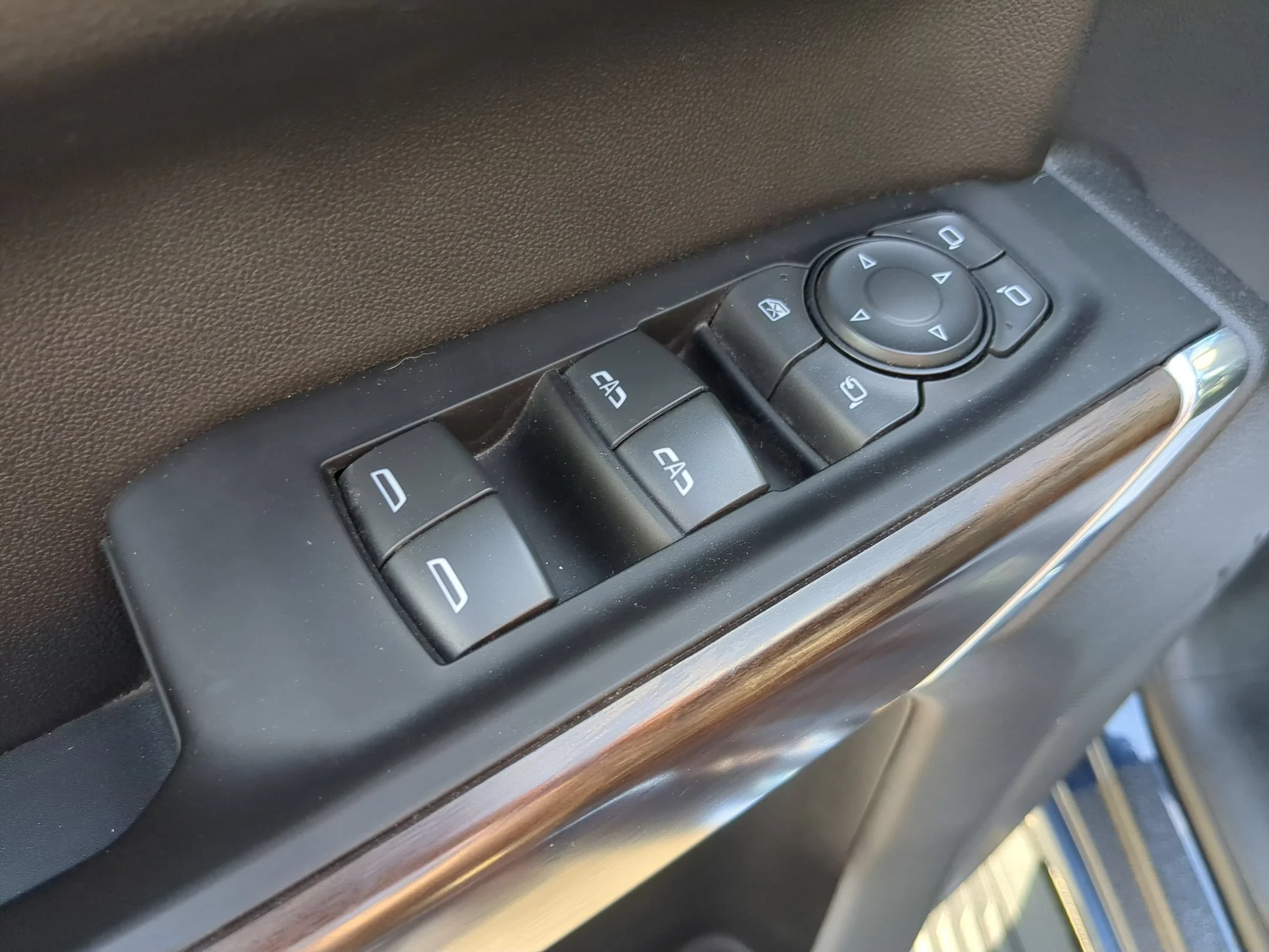 Used 2021 Pacific Blue Metallic GMC SLT image 20
