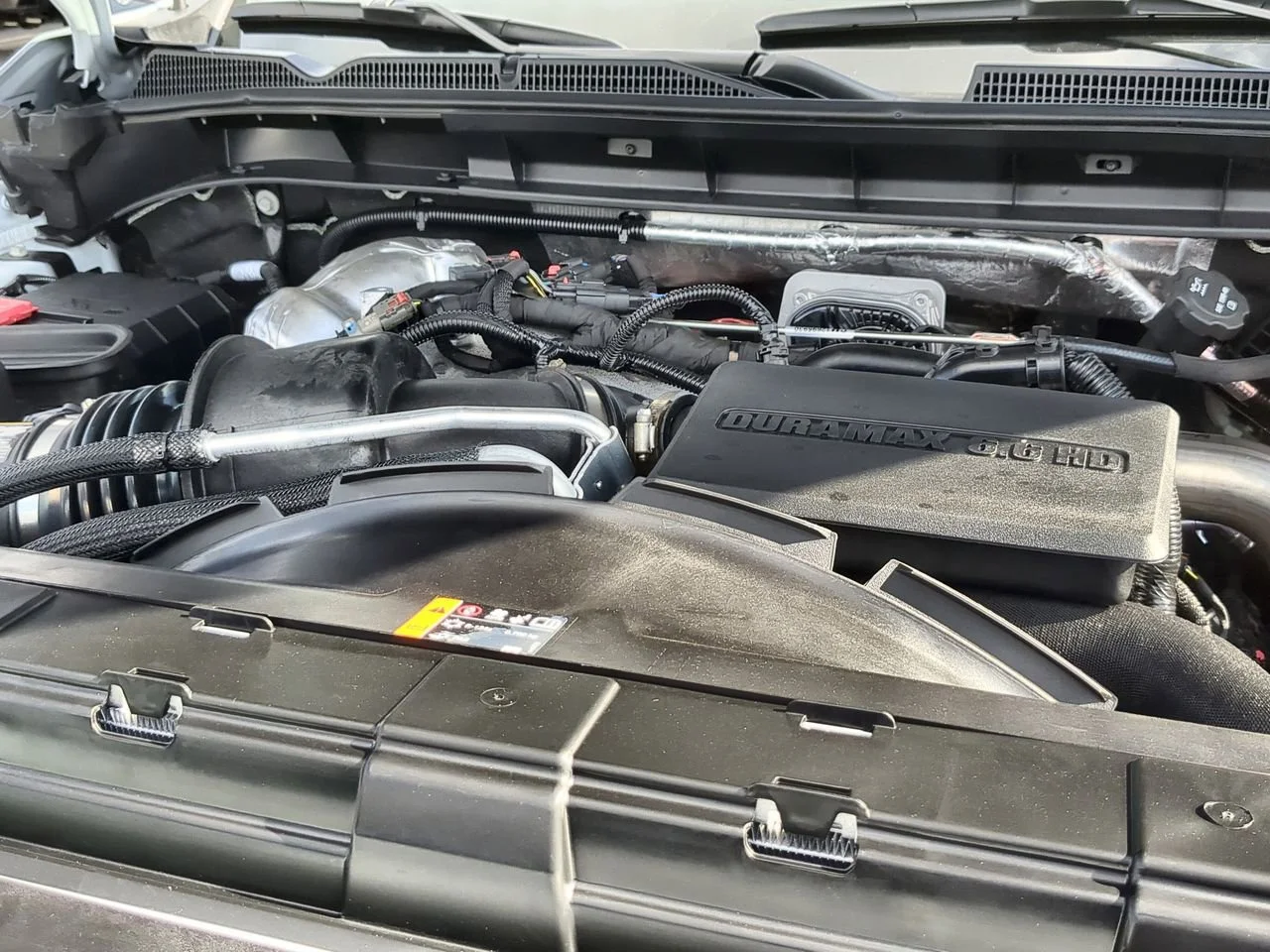 New 2026 Glacier White Tricoat GMC Denali image 31