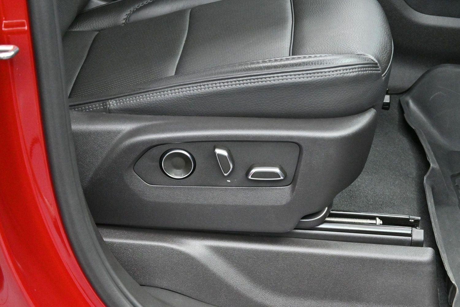Used 2024 Volcanic Red Tintcoat GMC Denali image 33