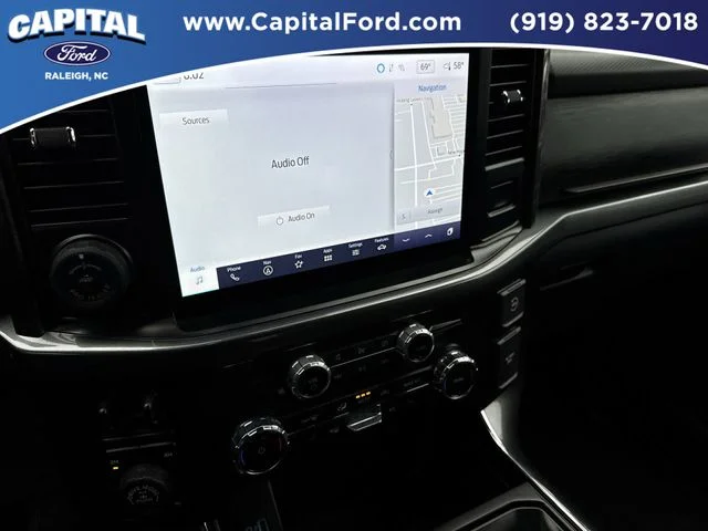 Used 2023 Black Ford XLT image 25