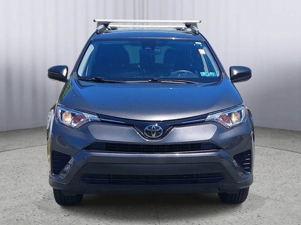 Used 2018 Gray Toyota LE image 8