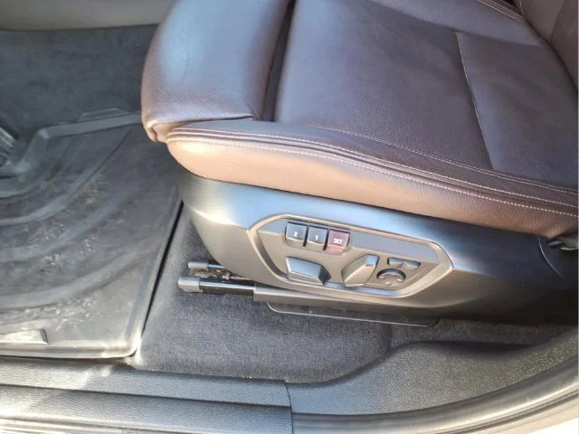Used 2017 White BMW xDrive28i image 16
