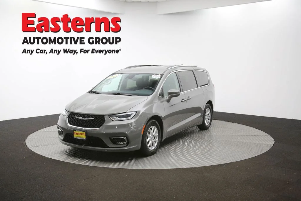 Used 2021 Gray Chrysler Touring L image 54