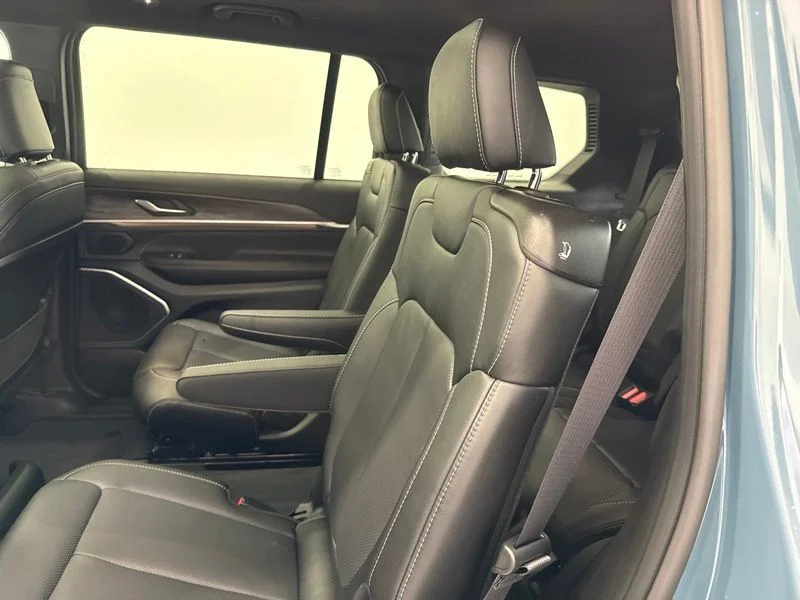 New 2026 Steel Blue Jeep Limited Reserve image 19
