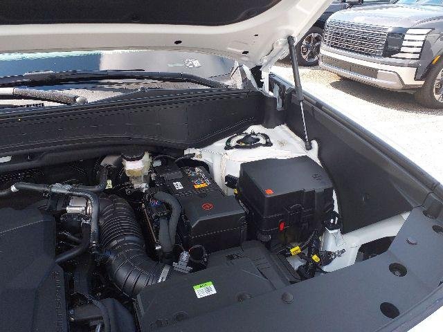 New 2026 White Pearl Hyundai SEL Premium image 18