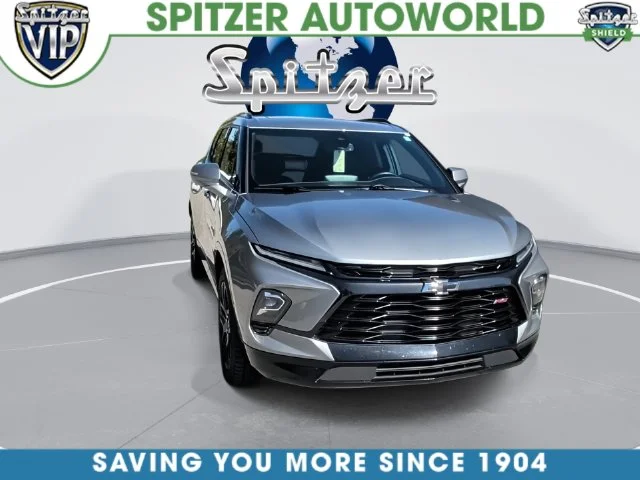 Used 2024 Gray Chevrolet RS image 6
