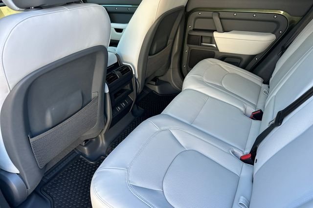 New 2026 Woolstone Green LAND ROVER S image 11
