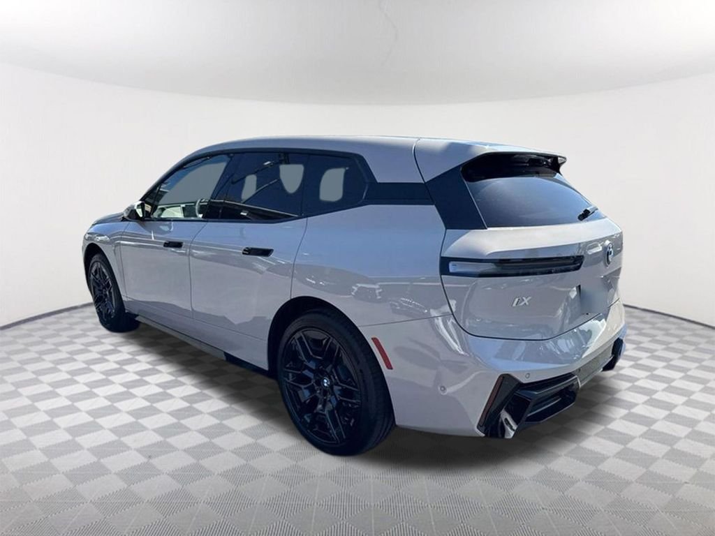 2026 BMW iX 60 - Photo 7