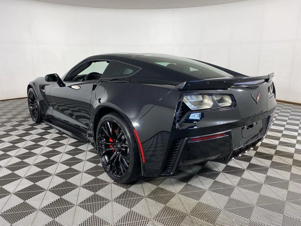 Used 2017 Black Chevrolet Z06 image 5