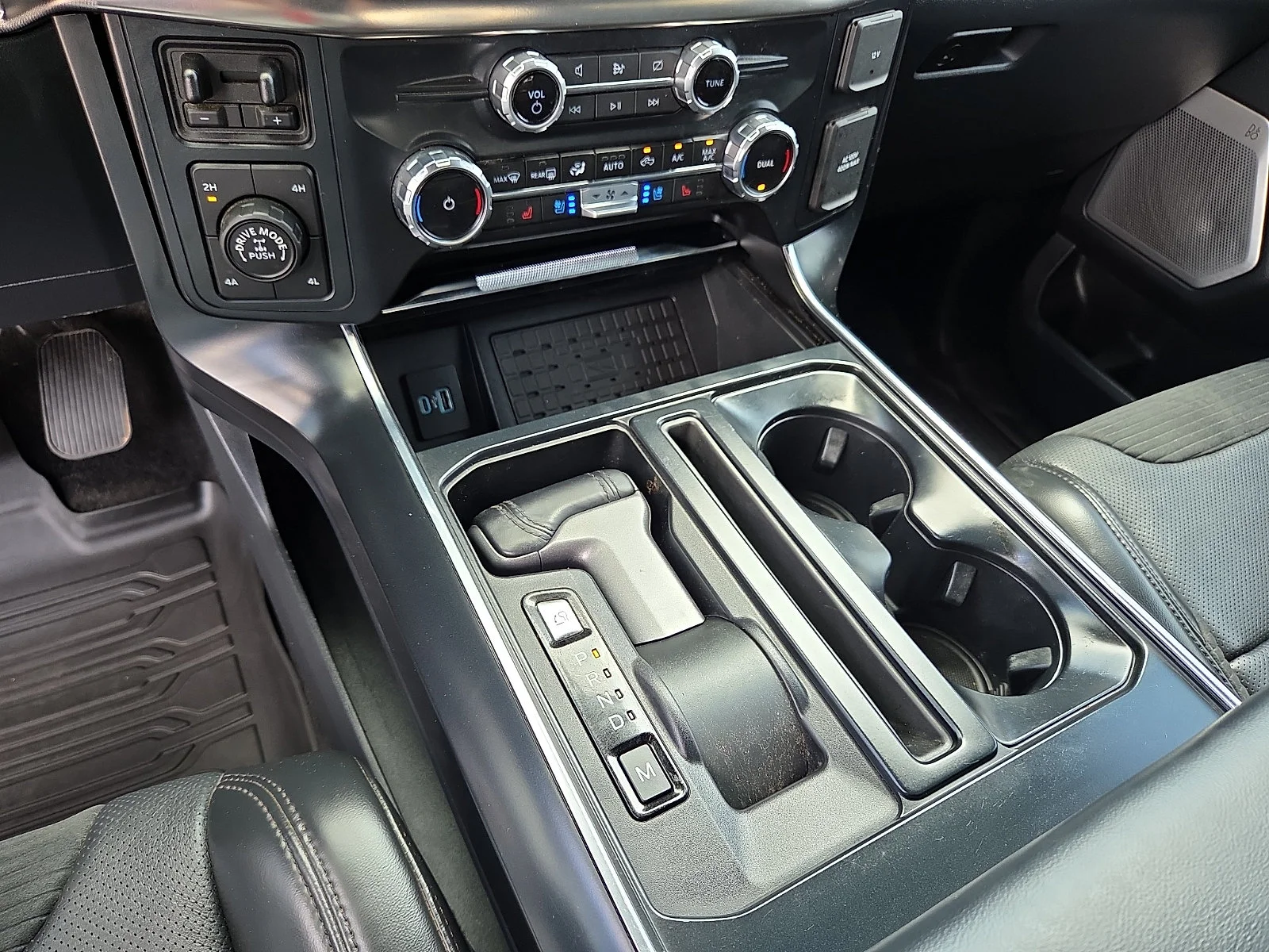 Used 2023 Avalanche Ford Raptor image 25