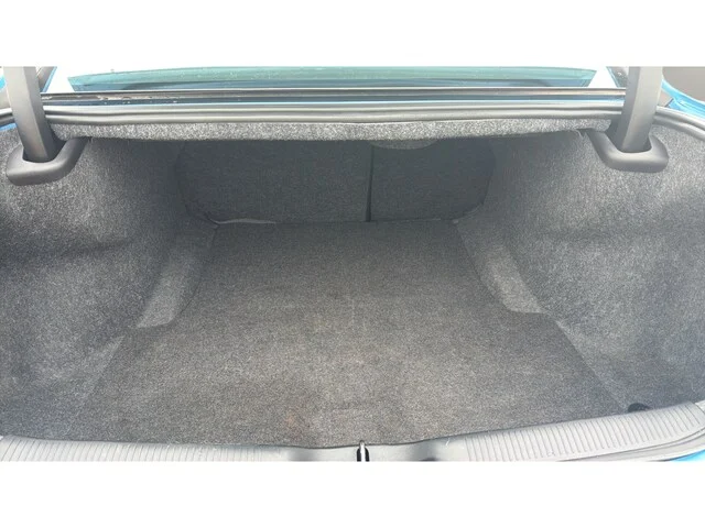 Used 2023 B5 Blue Pearlcoat Dodge R/T Scat Pack image 13