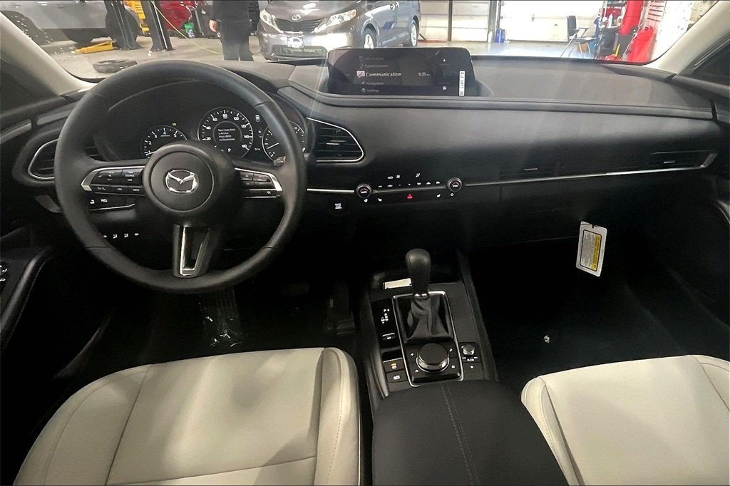 2026 MAZDA CX-30 - Image 4
