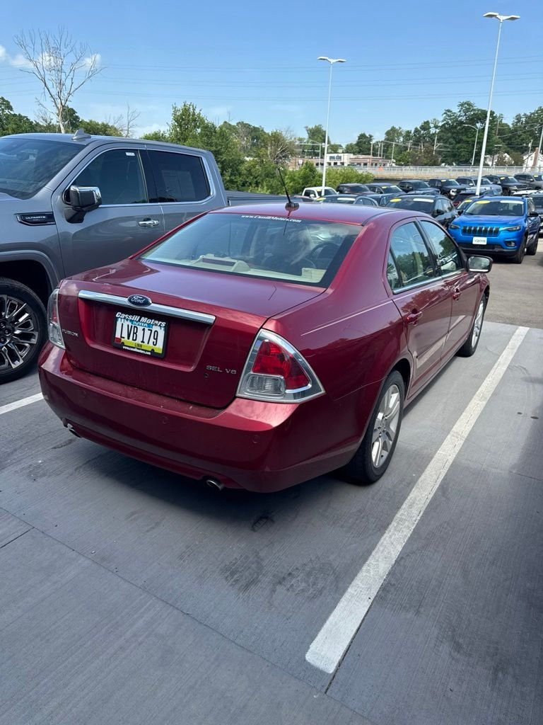 Used 2009  Ford SEL image 7