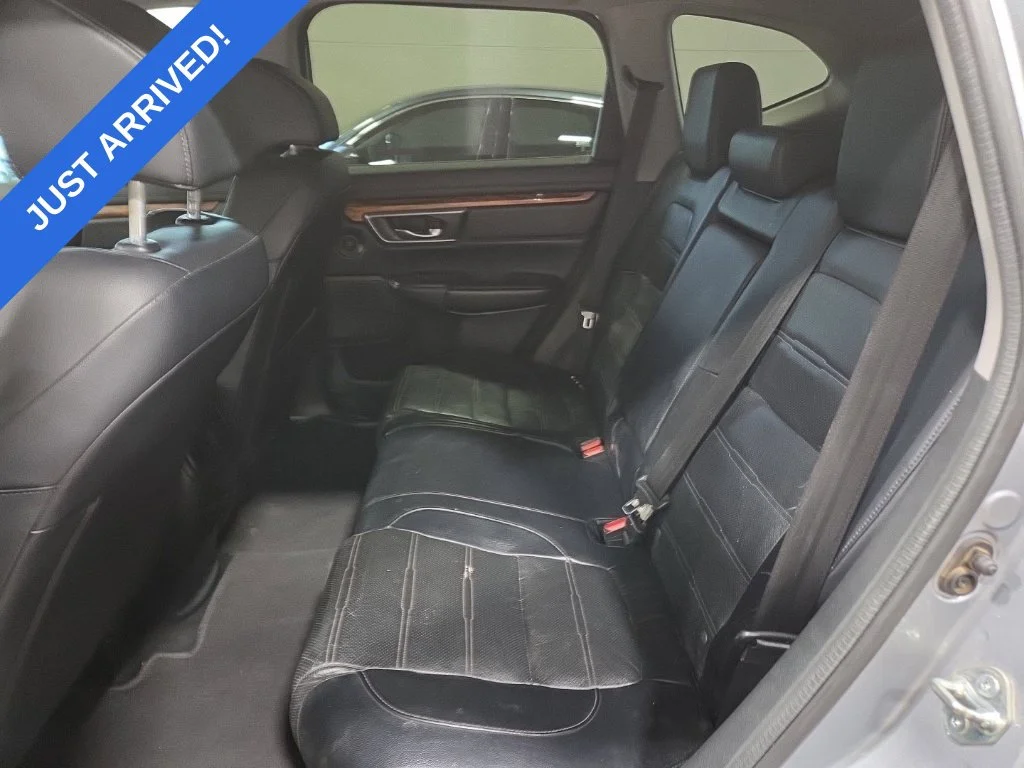 Certified Used 2018 Lunar Silver Metallic Honda EX-L image 6
