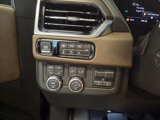 New 2026 Onyx Black GMC Denali Ultimate image 30