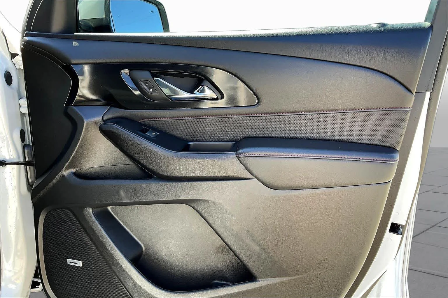 Used 2023 Iridescent Pearl Tricoat Chevrolet RS image 43
