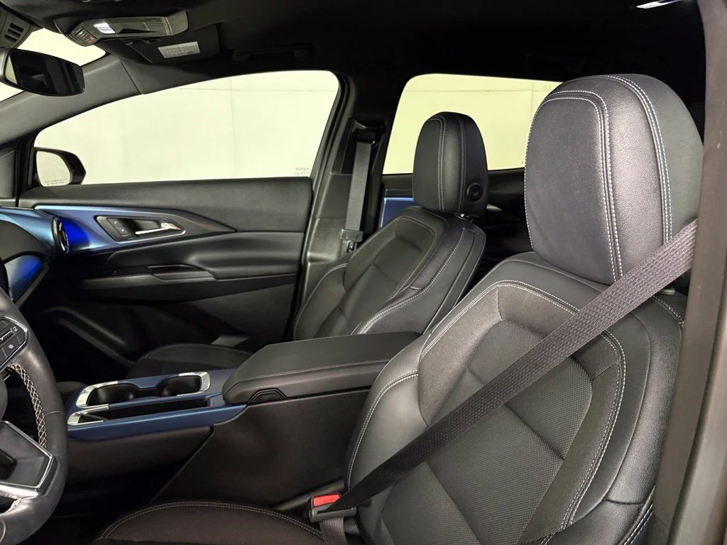Used 2024 Black Chevrolet LT image 17