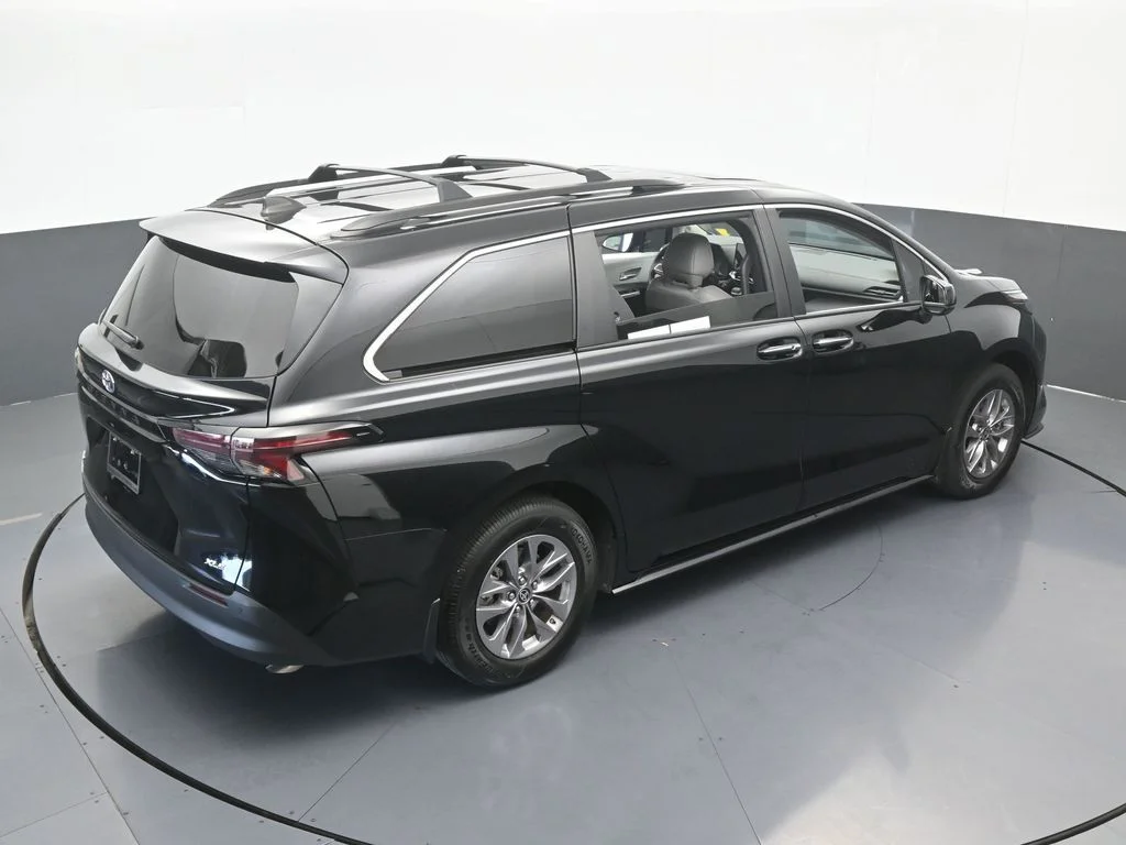 Used 2025 Midnight Black Metallic Toyota XLE image 55