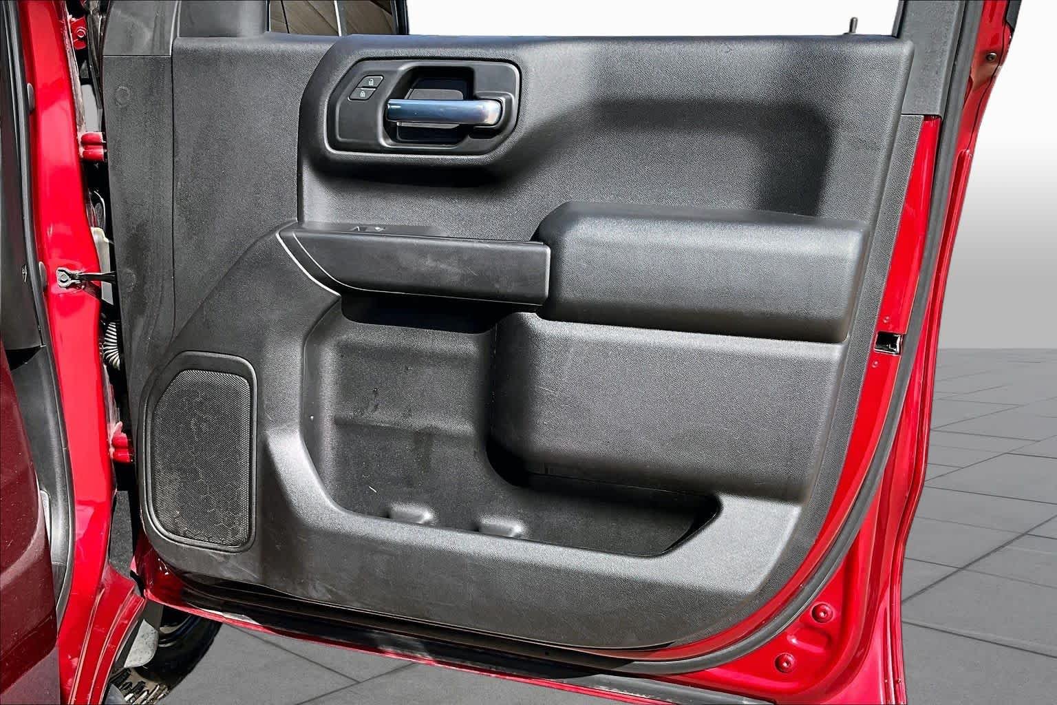 Used 2020 Cajun Red Tintcoat Chevrolet Custom Trail Boss image 23