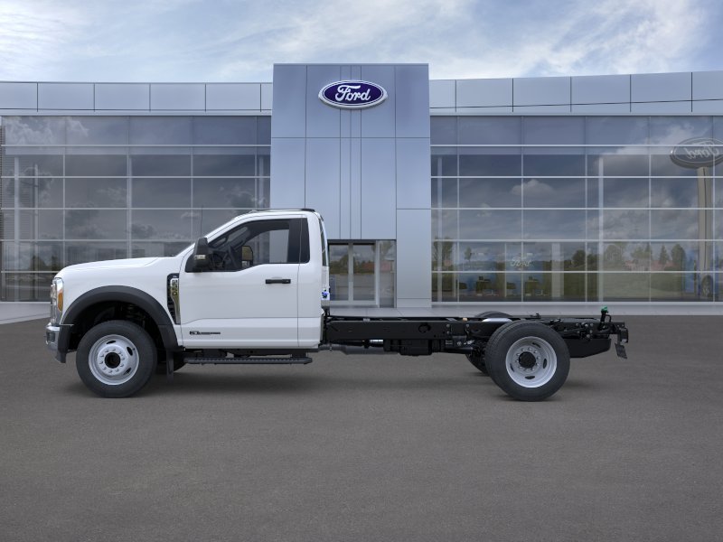 2025 Ford F-550 Super Duty Chassis Cab XL - Photo 28