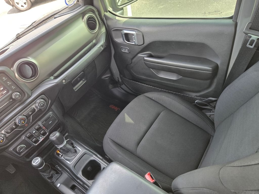 Used 2020 Gray Jeep Sport image 15