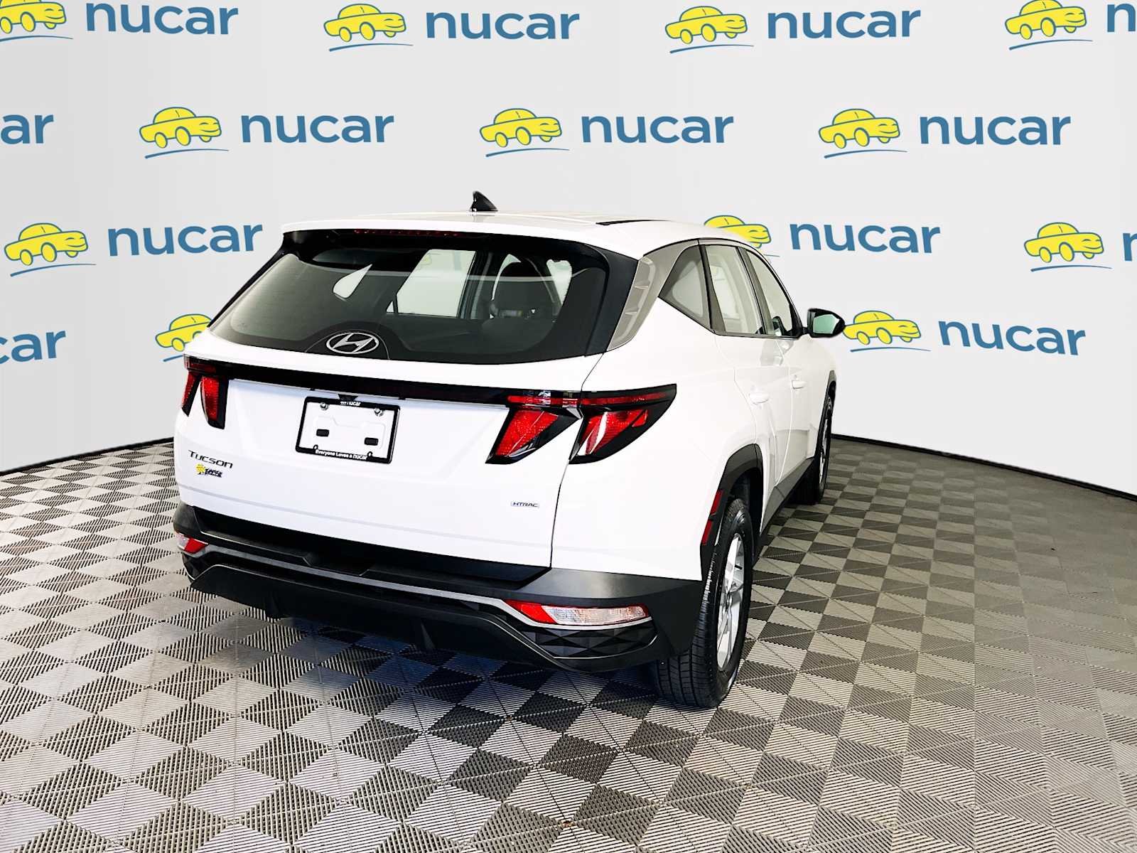 Certified Used 2024 White Pearl Hyundai SE image 7