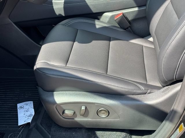 New 2026 Mosaic Black Metallic Chevrolet LT image 11