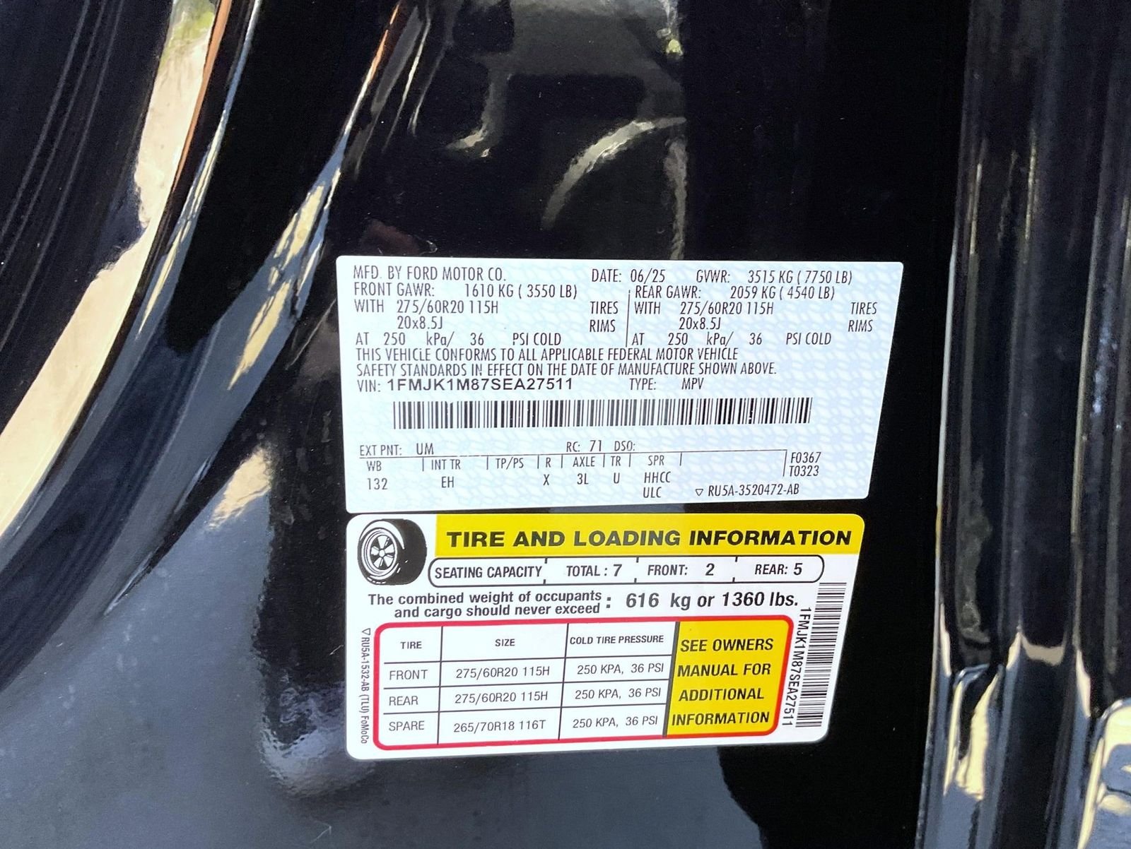 Used 2025 Black Ford Platinum image 27