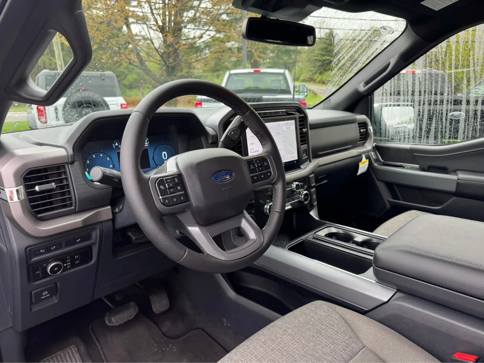 Used 2024 Agate Black Ford XLT image 16