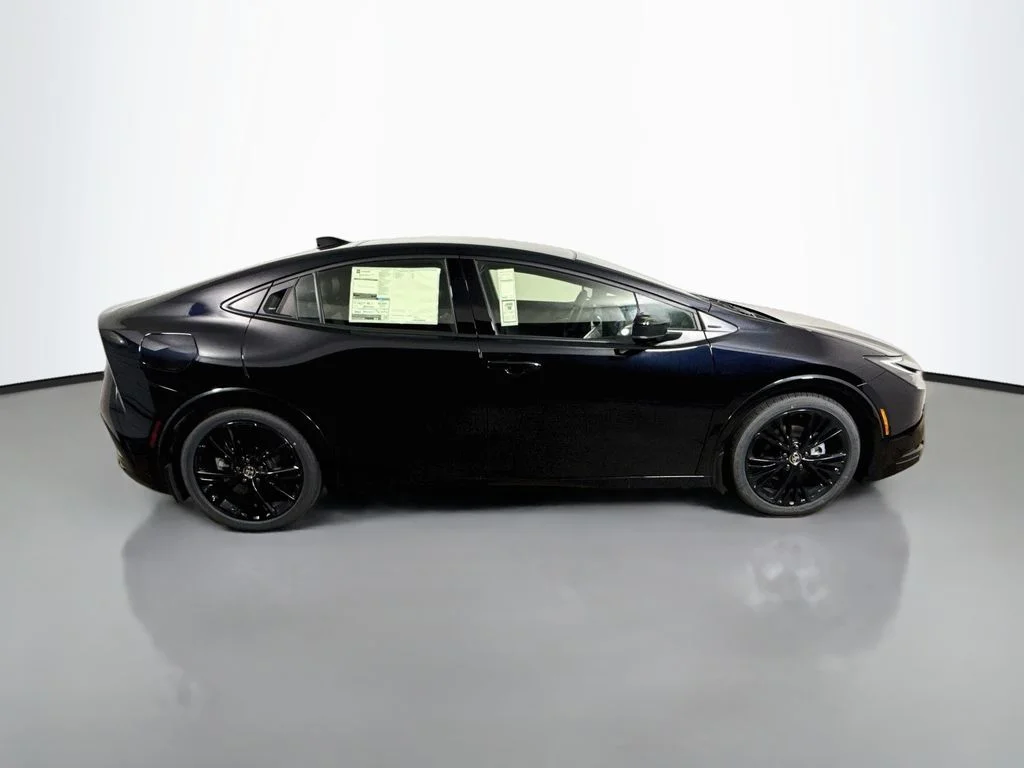2026 Toyota Prius Plug-in Hybrid Nightshade - Photo 8
