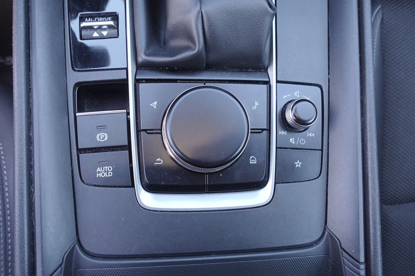 Certified Used 2024 Jet Black Mica Mazda 2.5 S Premium Package image 23