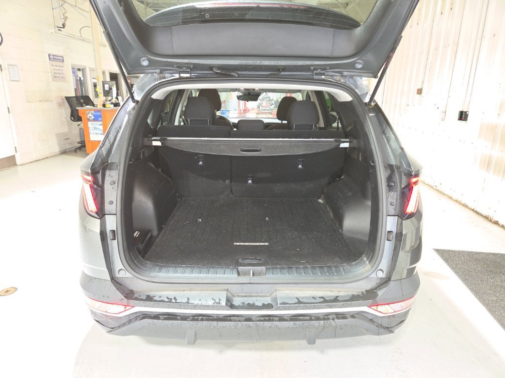 Certified Used 2022 Gray Hyundai SEL image 9