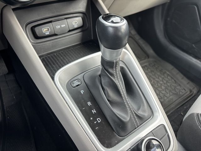 Certified Used 2024 Blue Hyundai SEL image 27