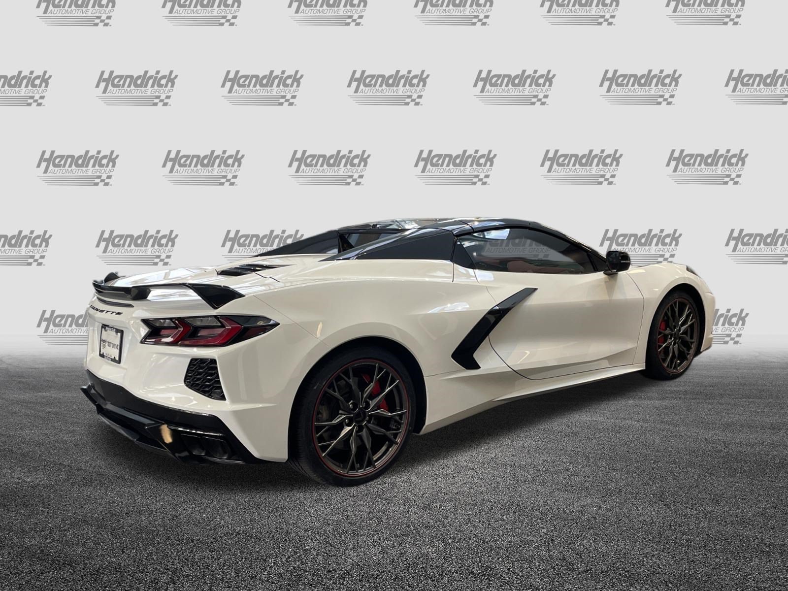 Used 2023 Arctic White Chevrolet 3LT image 9