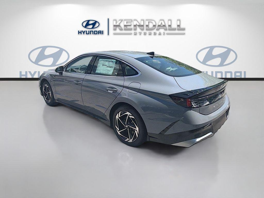 New 2026 Transmission Blue Hyundai SEL Sport image 4