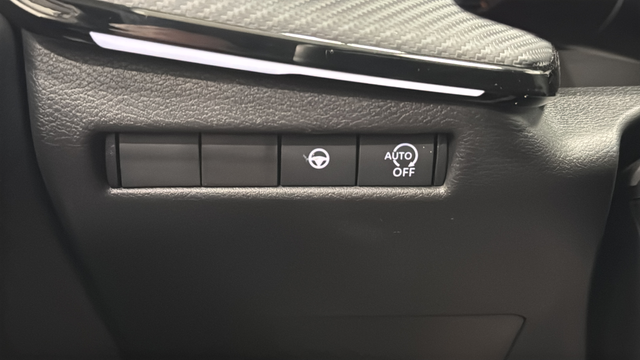 Used 2025 Super Black Nissan SR image 30