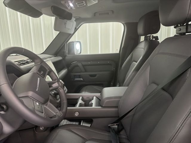 New 2026 Santorini Black Land Rover X-Dynamic SE image 9